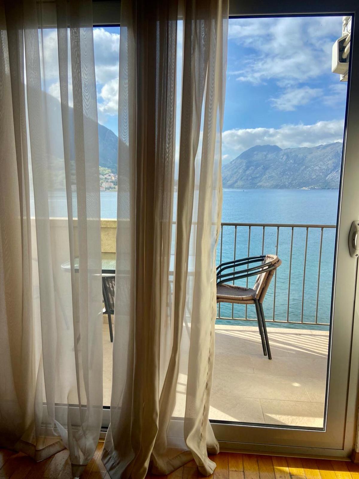 Apartment Ivanisevic 2 Kotor Exterior photo