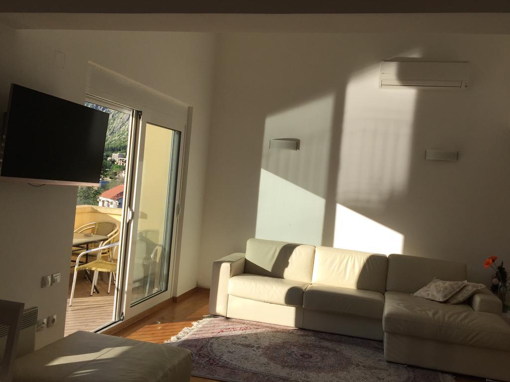 Apartment Ivanisevic 2 Kotor Exterior photo